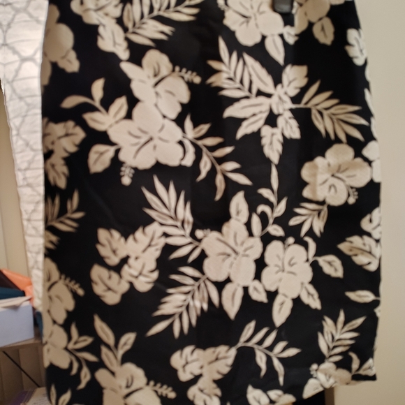 Floral skirt, unique pattern nostalgic Wedding refined, cottage core whimsical - Picture 4 of 11